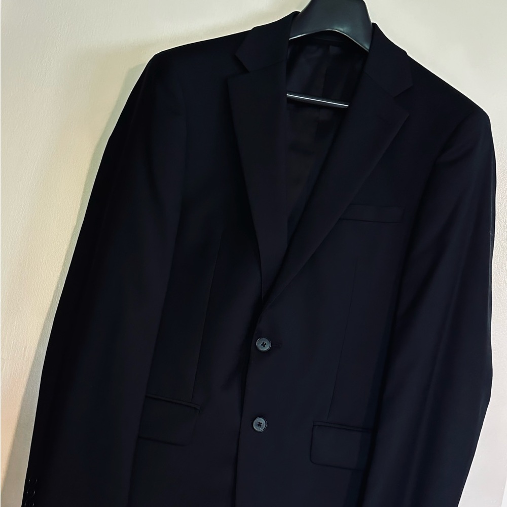 Calvin Klein Men’s Black Slim Fit Suit Jacket 38R - Picture 3 of 8